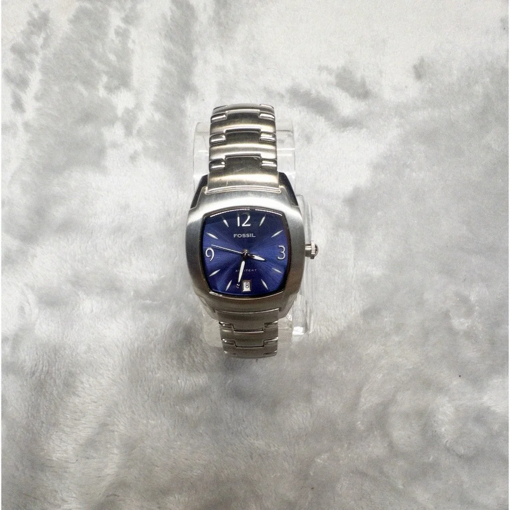 Vtg Fossil Arkitekt FS 2940 Blue Dial Silver Band 50 ATM